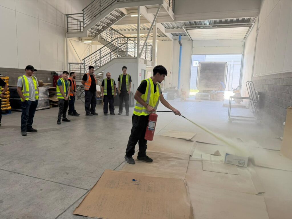 CAPACITACION FIAC USO EXTINTOR